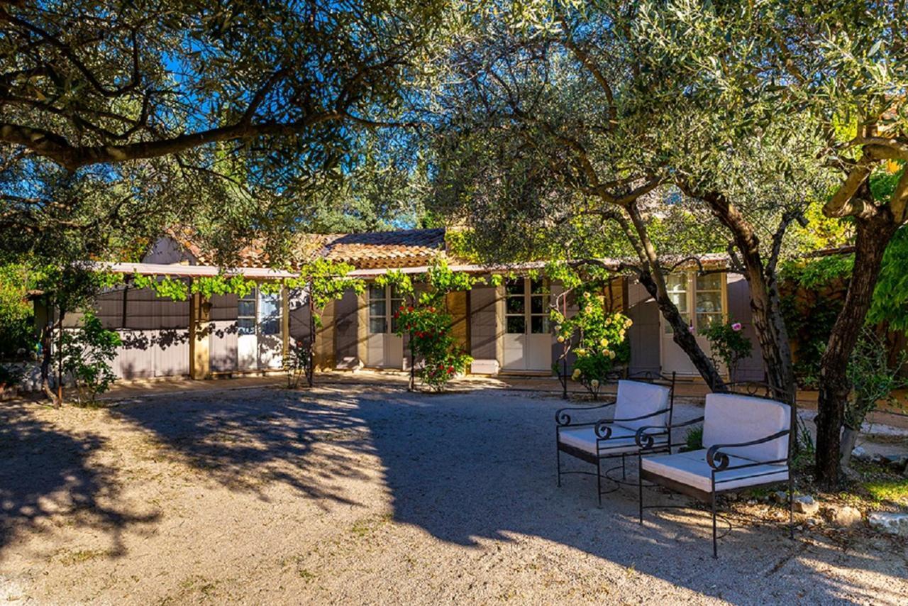 Le Chant Du Coeur Roussillon  Exterior photo